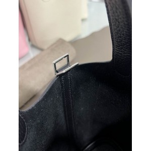 Hermes Picotin Lock 18 bag L 18 x H 19 x D 13 cm Bags