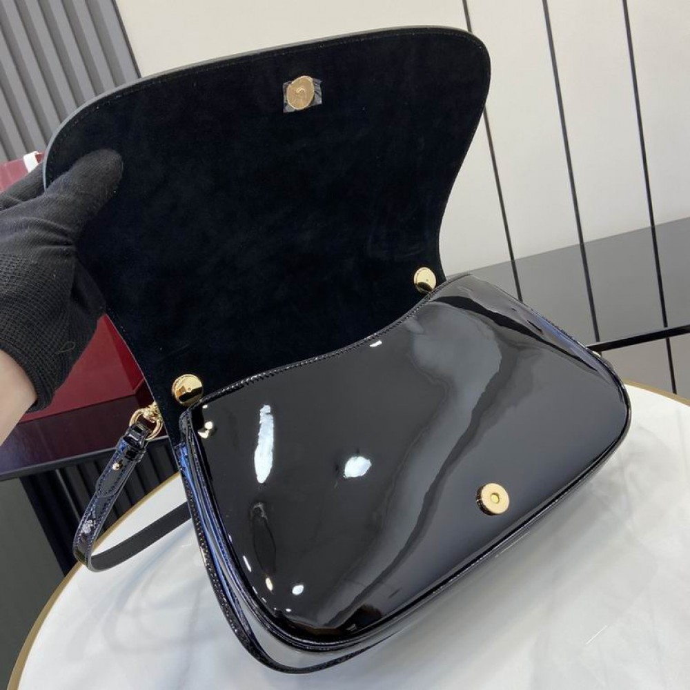 Gucci Blondie medium top handle bag 815719 patent leather Bags