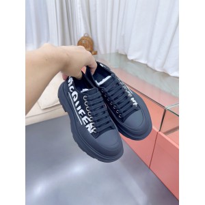 Alexander McQueen sneakers 35-45 Shoes