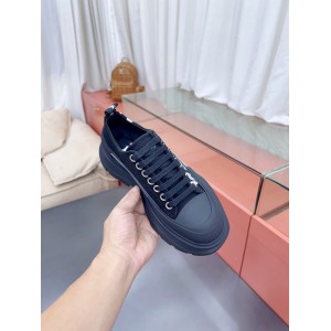 Alexander McQueen sneakers 35-45 Shoes