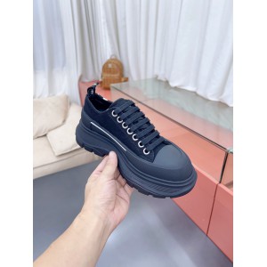 Alexander McQueen sneakers 35-45 Shoes