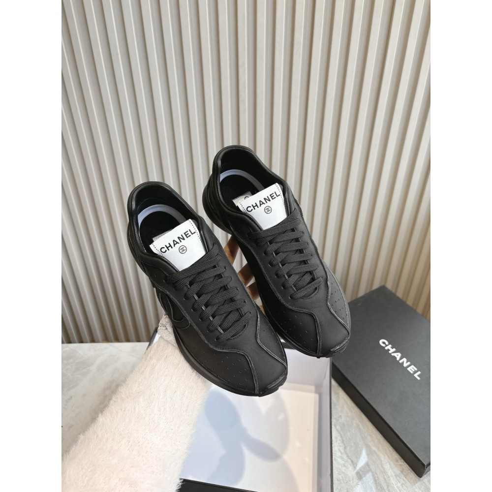 Chanel sneakers 35-45 Shoes