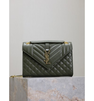 Ysl envelope medium in quilted grain de poudre embossed leather 24x17.5x6cm