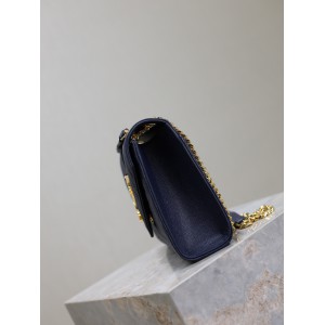 Ysl envelope medium in quilted grain de poudre embossed leather 24x17.5x6cm Bags