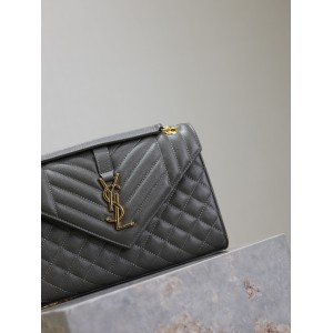 Ysl envelope medium in quilted grain de poudre embossed leather 24x17.5x6cm Bags