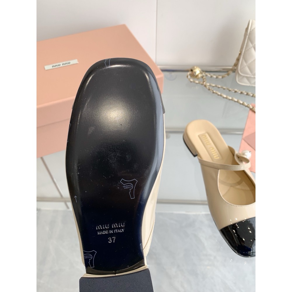 Miu Miu flat mules 36-42 Shoes