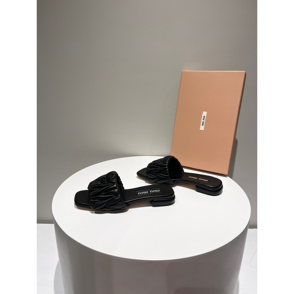 Miu Miu slippers 36-42 Shoes