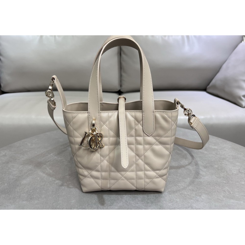 Dior Toujours Vertical Tote Bag small 18.5 x 18.5 x 12 cm Bags