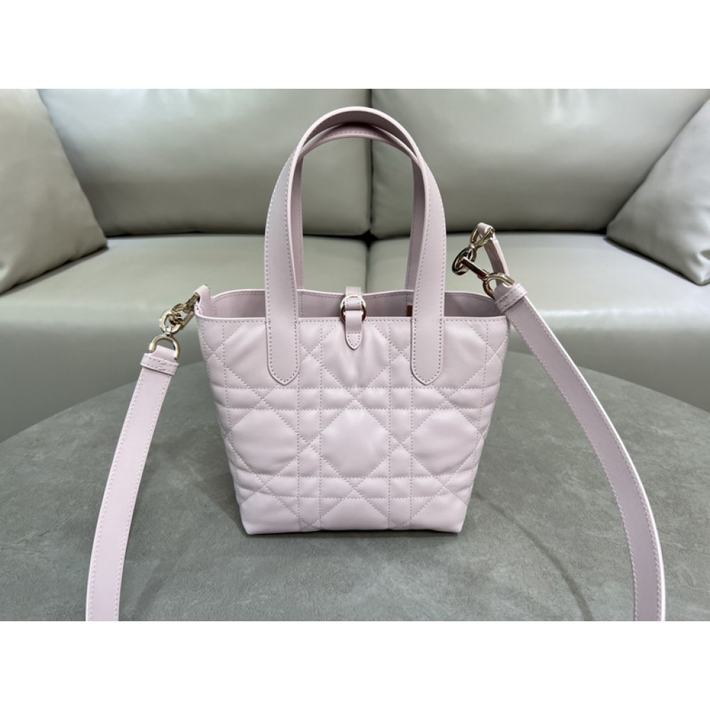 Dior Toujours Vertical Tote Bag small 18.5 x 18.5 x 12 cm Bags