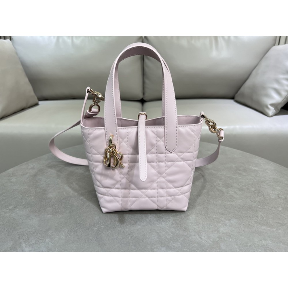 Dior Toujours Vertical Tote Bag small 18.5 x 18.5 x 12 cm Bags