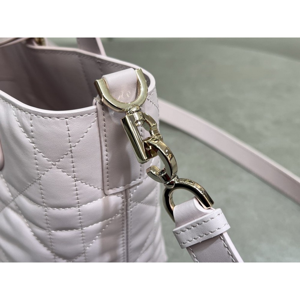 Dior Toujours Vertical Tote Bag small 18.5 x 18.5 x 12 cm Bags