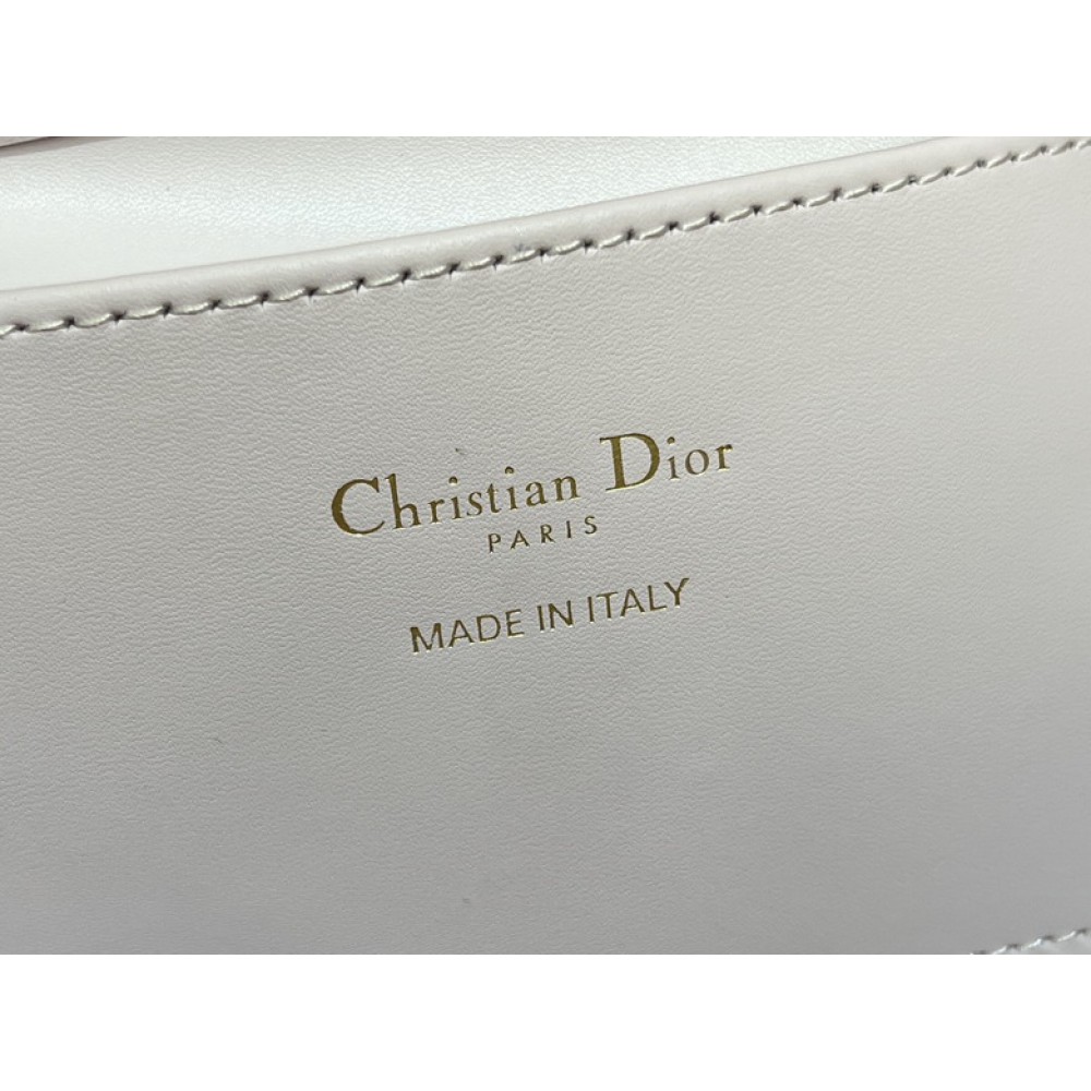 Dior Toujours Vertical Tote Bag small 18.5 x 18.5 x 12 cm Bags