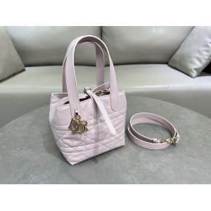 Dior Toujours Vertical Tote Bag small 18.5 x 18.5 x 12 cm Bags