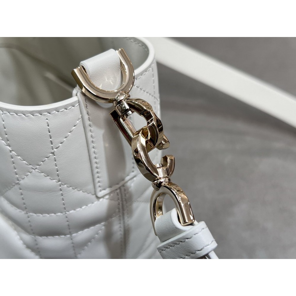 Dior Toujours Vertical Tote Bag small 18.5 x 18.5 x 12 cm Bags