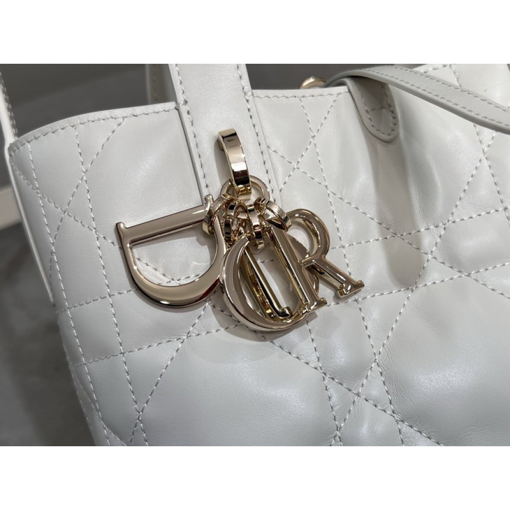 Dior Toujours Vertical Tote Bag small 18.5 x 18.5 x 12 cm Bags