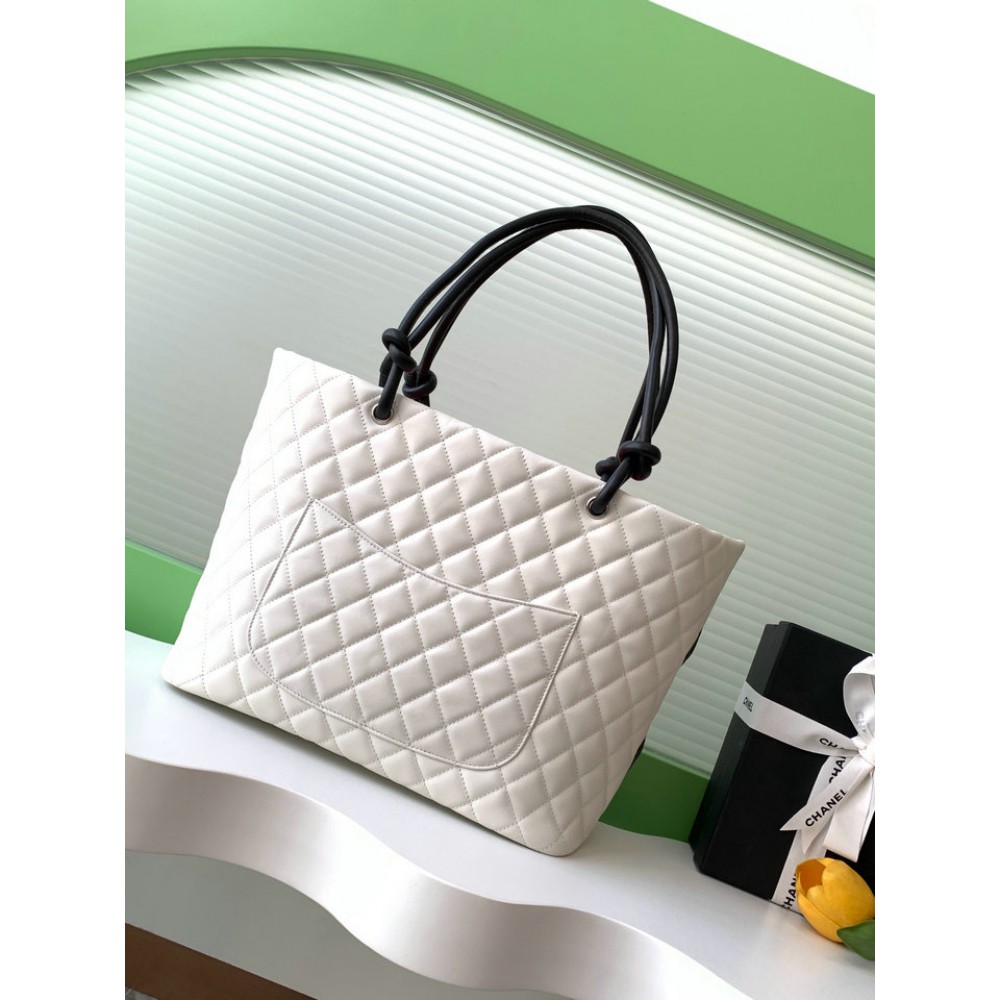 Chanel leather tote bag 30x25x15cm Bags