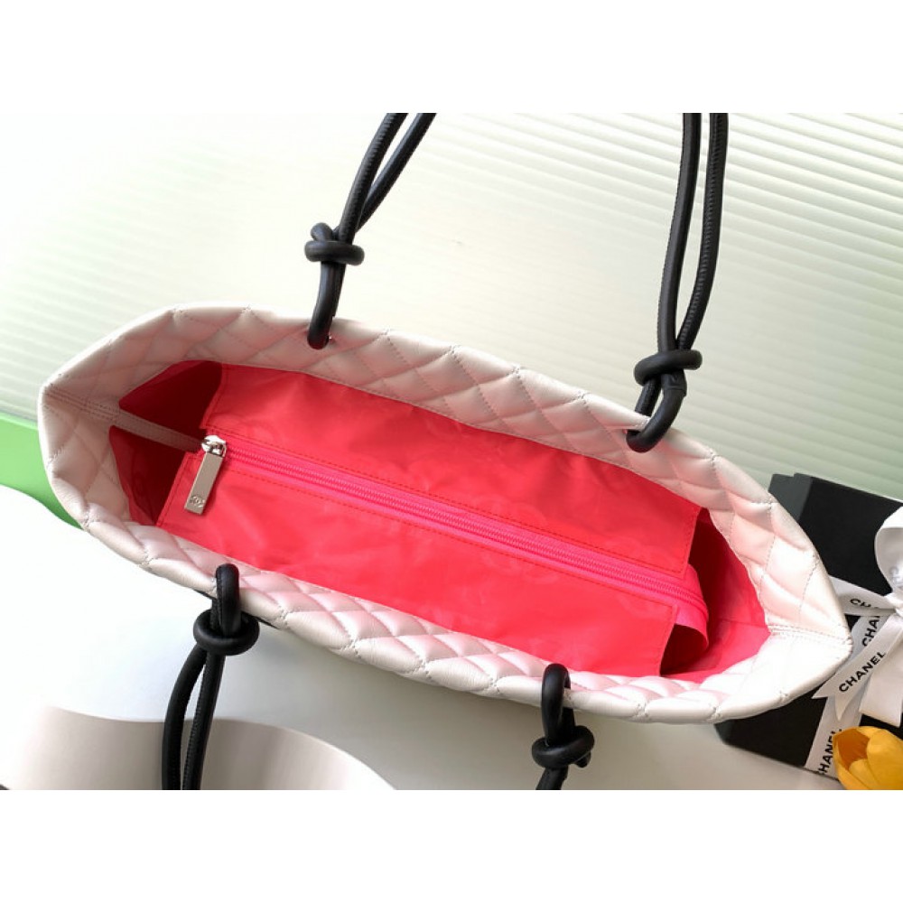 Chanel leather tote bag 30x25x15cm Bags