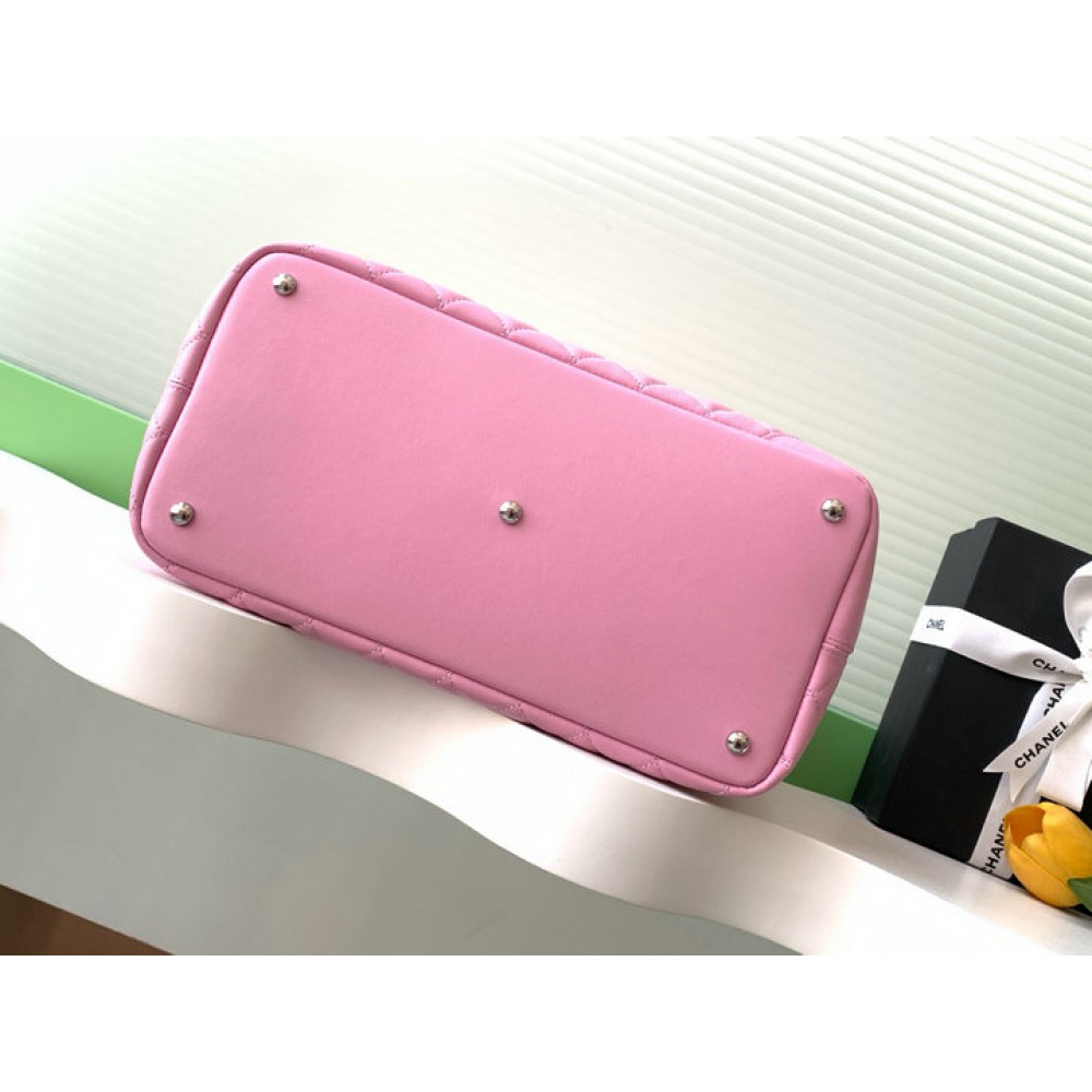 Chanel leather tote bag 30x25x15cm Bags