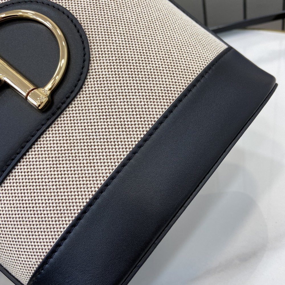 Gucci 73 mini bucket bag 18.5cmx20cmx8.5cm 833665 Bags