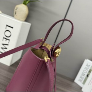 Loewe pebble bucket 16x16x19.5cm Bags