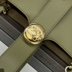 Loewe pebble bucket 16x16x19.5cm Bags