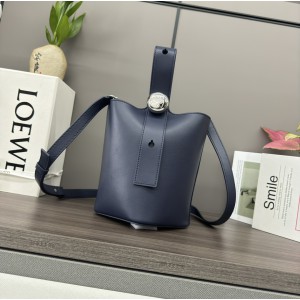 Loewe pebble bucket 16x16x19.5cm Bags