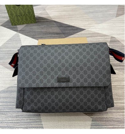 Gucci Supreme medium baby changing bag 211131 44x2814cm