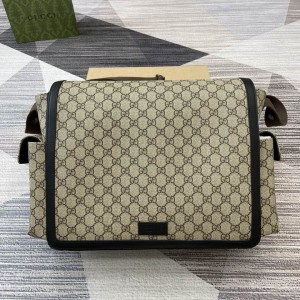 Gucci GG Supreme medium diaper bag 495909 44x28x14cm Bags
