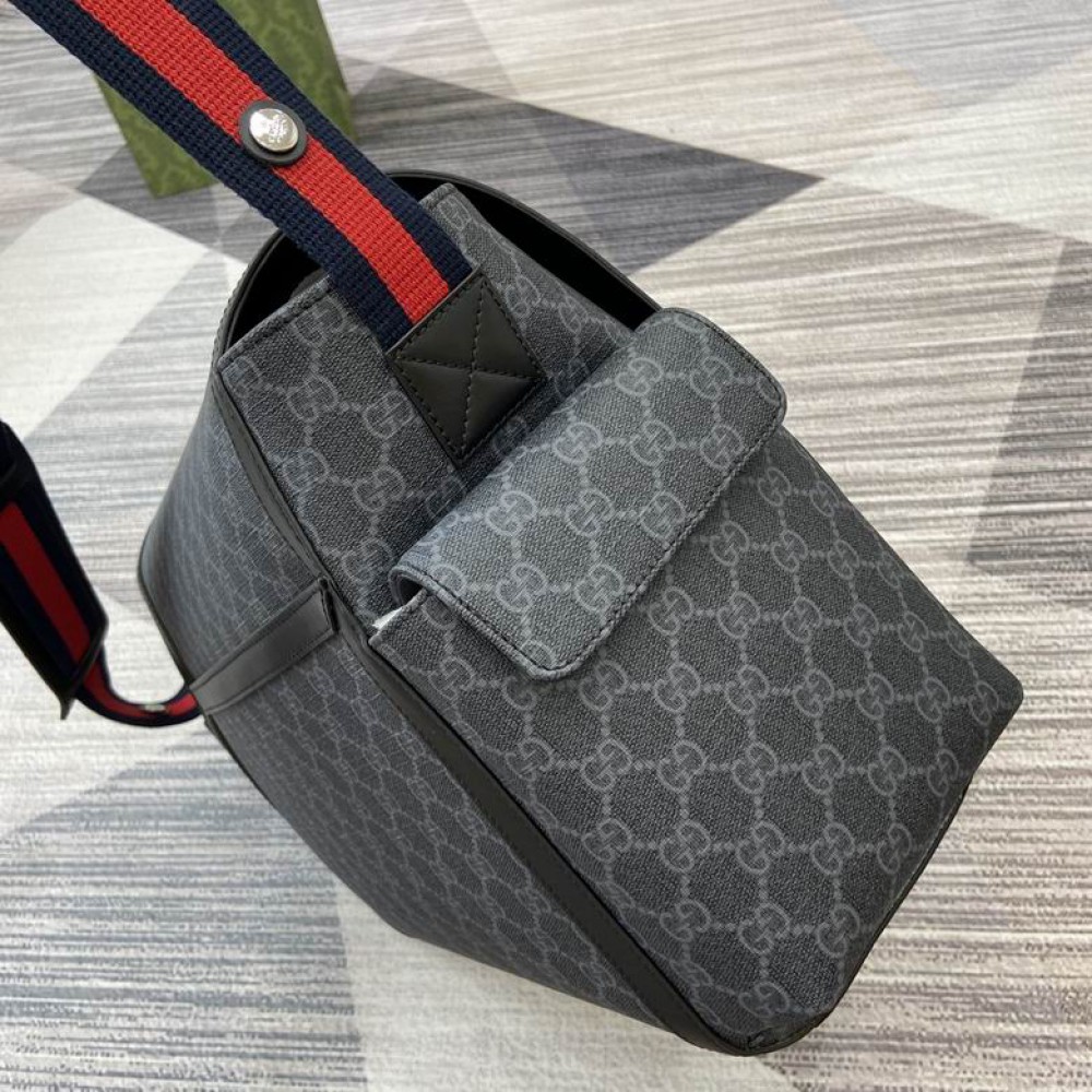 Gucci GG Supreme medium diaper bag 495909 44x28x14cm Bags