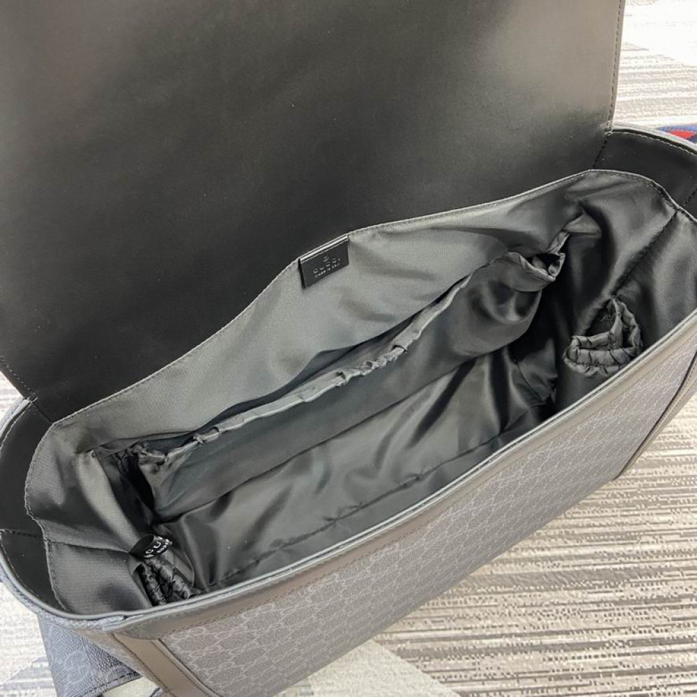 Gucci GG Supreme medium diaper bag 495909 44x28x14cm Bags
