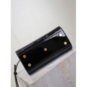Ysl sac de jour patent leather 22x18x10.5cm Bags