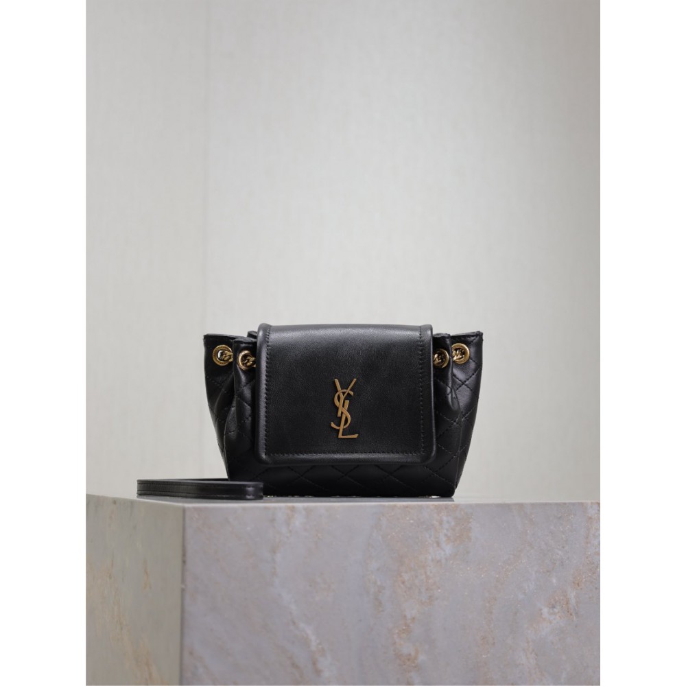 Ysl mini nolita in lambskin 18 x 13 x 6 CM Bags
