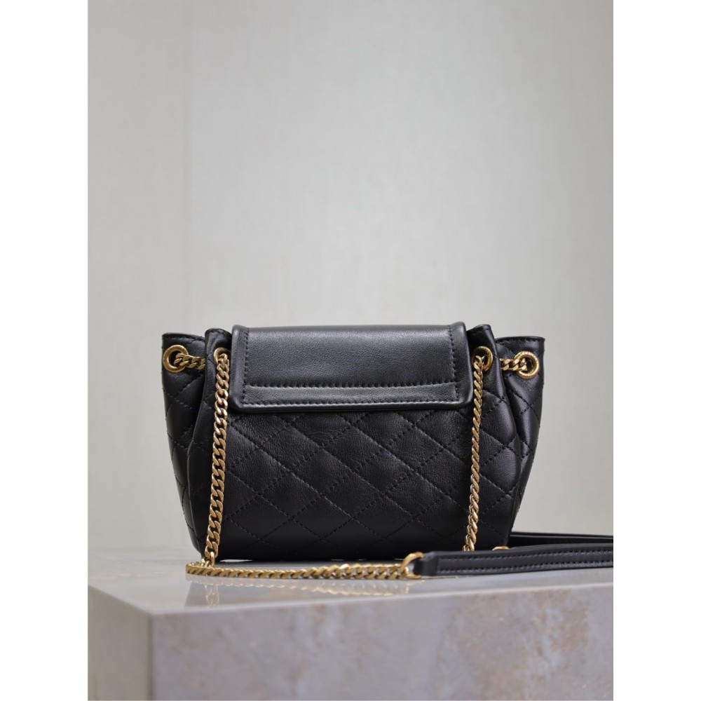 Ysl mini nolita in lambskin 18 x 13 x 6 CM Bags