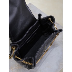 Ysl mini nolita in lambskin 18 x 13 x 6 CM Bags