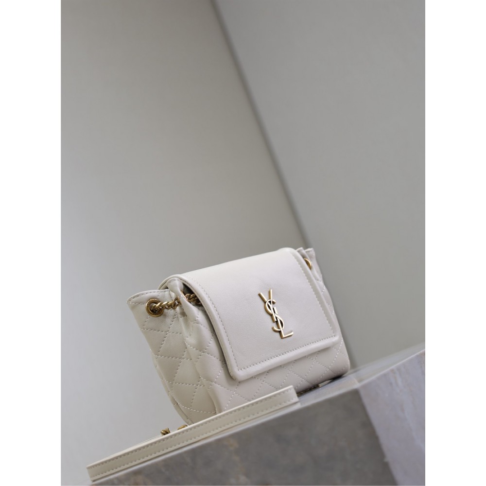 Ysl mini nolita in lambskin 18 x 13 x 6 CM Bags