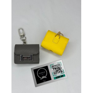 Hermes airpods case 