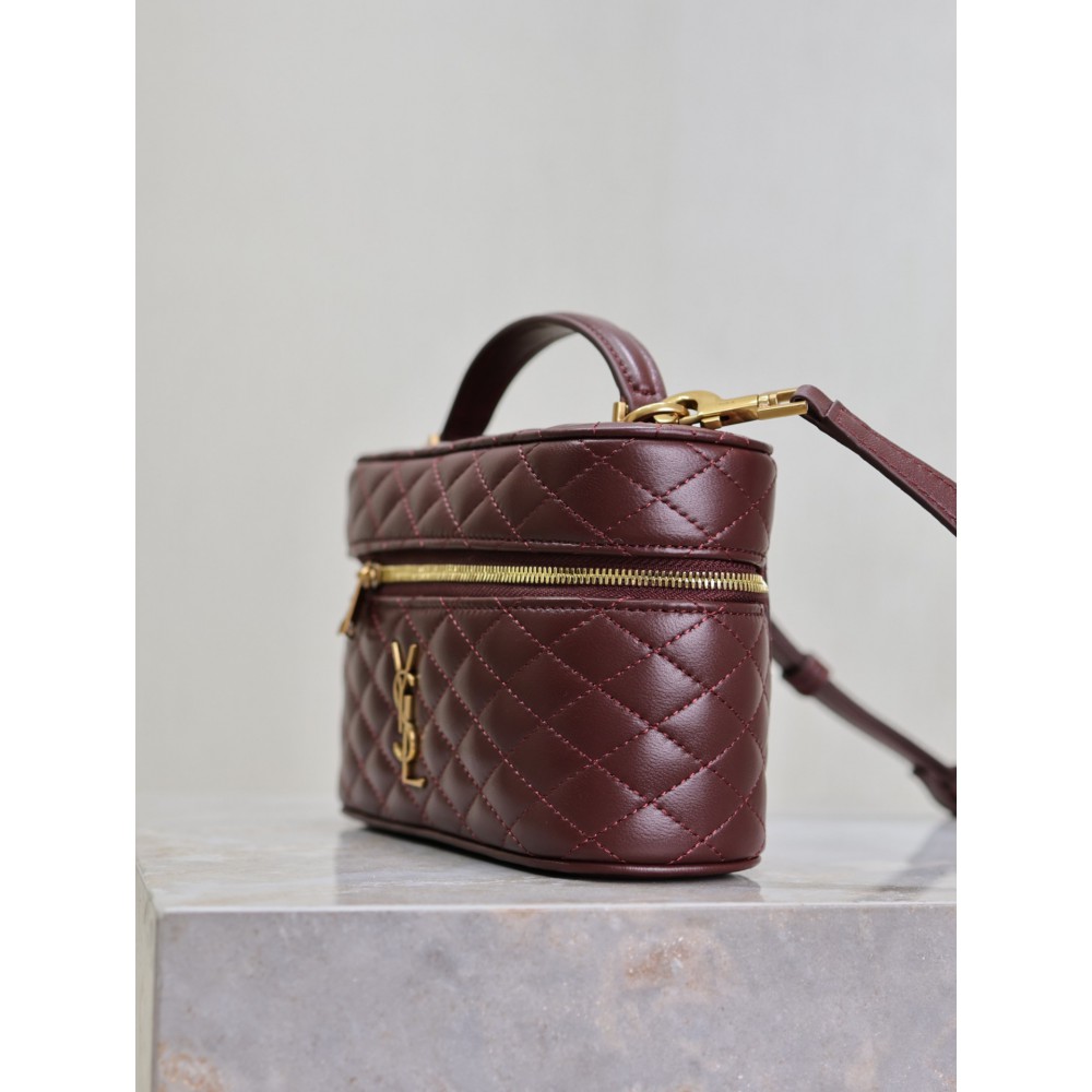 Ysl GABY vanity bag in lambskin 18 x 11 x 6.5 cm Bags