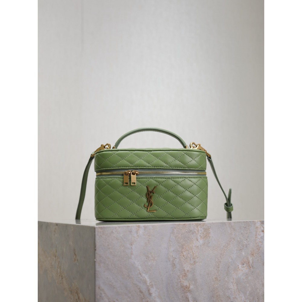 Ysl GABY vanity bag in lambskin 18 x 11 x 6.5 cm Bags