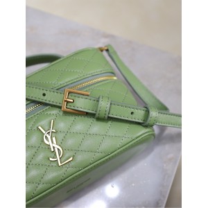 Ysl GABY vanity bag in lambskin 18 x 11 x 6.5 cm Bags