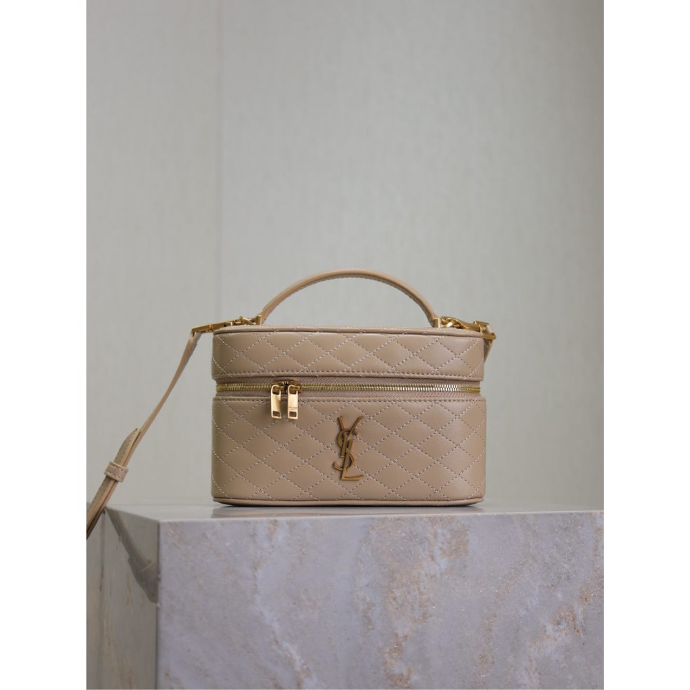 Ysl GABY vanity bag in lambskin 18 x 11 x 6.5 cm Bags