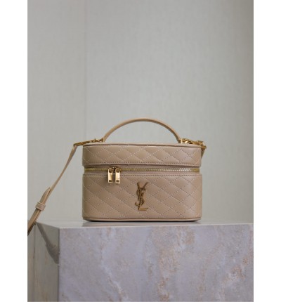 Ysl GABY vanity bag in lambskin 18 x 11 x 6.5 cm