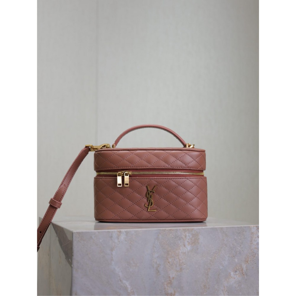 Ysl GABY vanity bag in lambskin 18 x 11 x 6.5 cm Bags