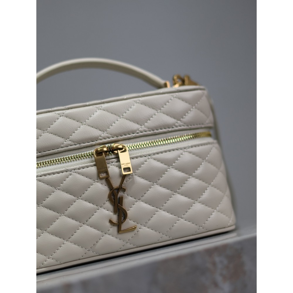 Ysl GABY vanity bag in lambskin 18 x 11 x 6.5 cm Bags