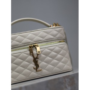 Ysl GABY vanity bag in lambskin 18 x 11 x 6.5 cm Bags