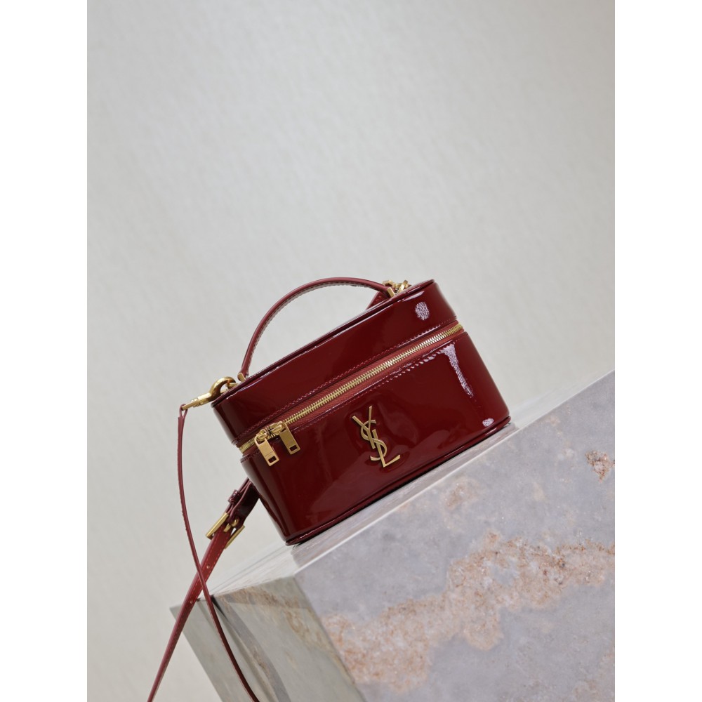 Ysl GABY vanity bag in lambskin 18 x 11 x 6.5 cm Bags