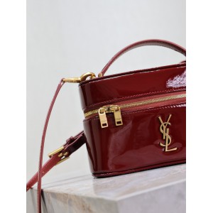 Ysl GABY vanity bag in lambskin 18 x 11 x 6.5 cm Bags