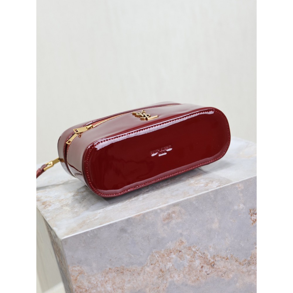 Ysl GABY vanity bag in lambskin 18 x 11 x 6.5 cm Bags