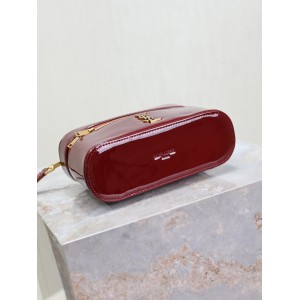 Ysl GABY vanity bag in lambskin 18 x 11 x 6.5 cm Bags