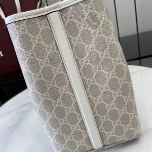 Gucci GG Emblem large tote bag 815213 38x25x15cm Bags