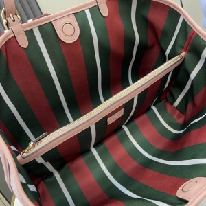Gucci GG Emblem large tote bag 815213 38x25x15cm Bags